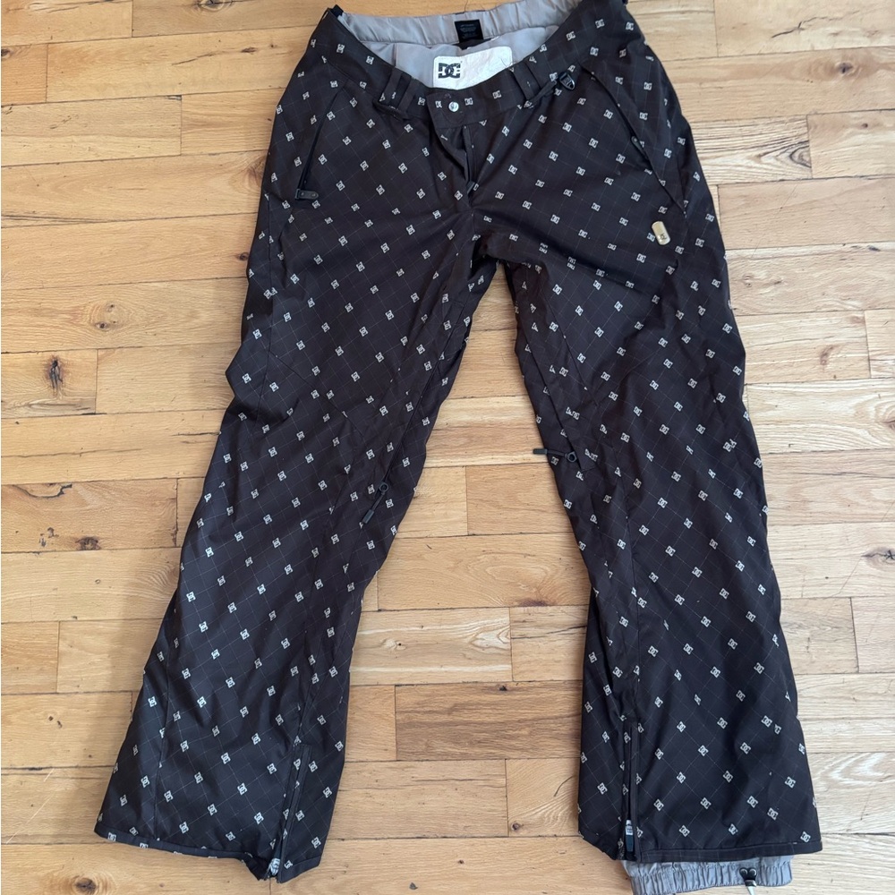 DC Women’s Snowpants